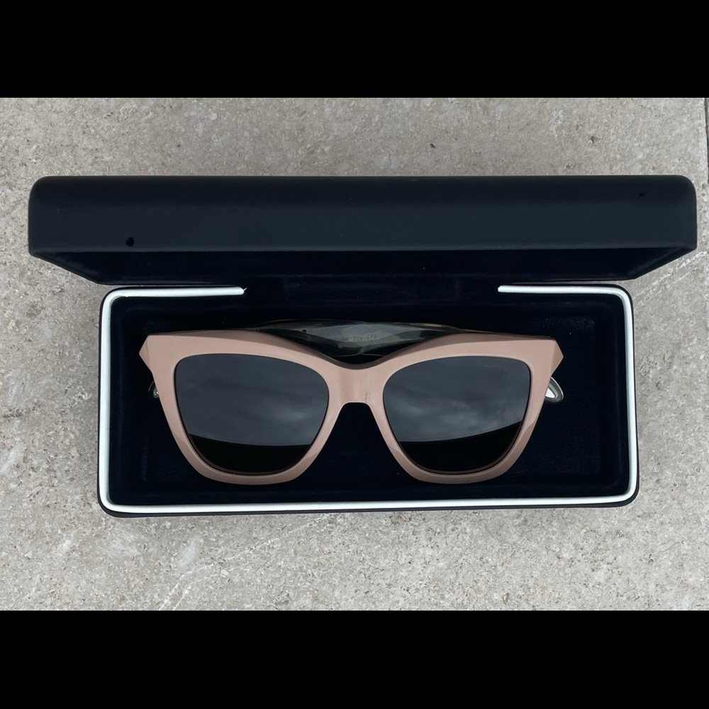GiVENCHY CAT-EYE WOMEN SUNGLASSES